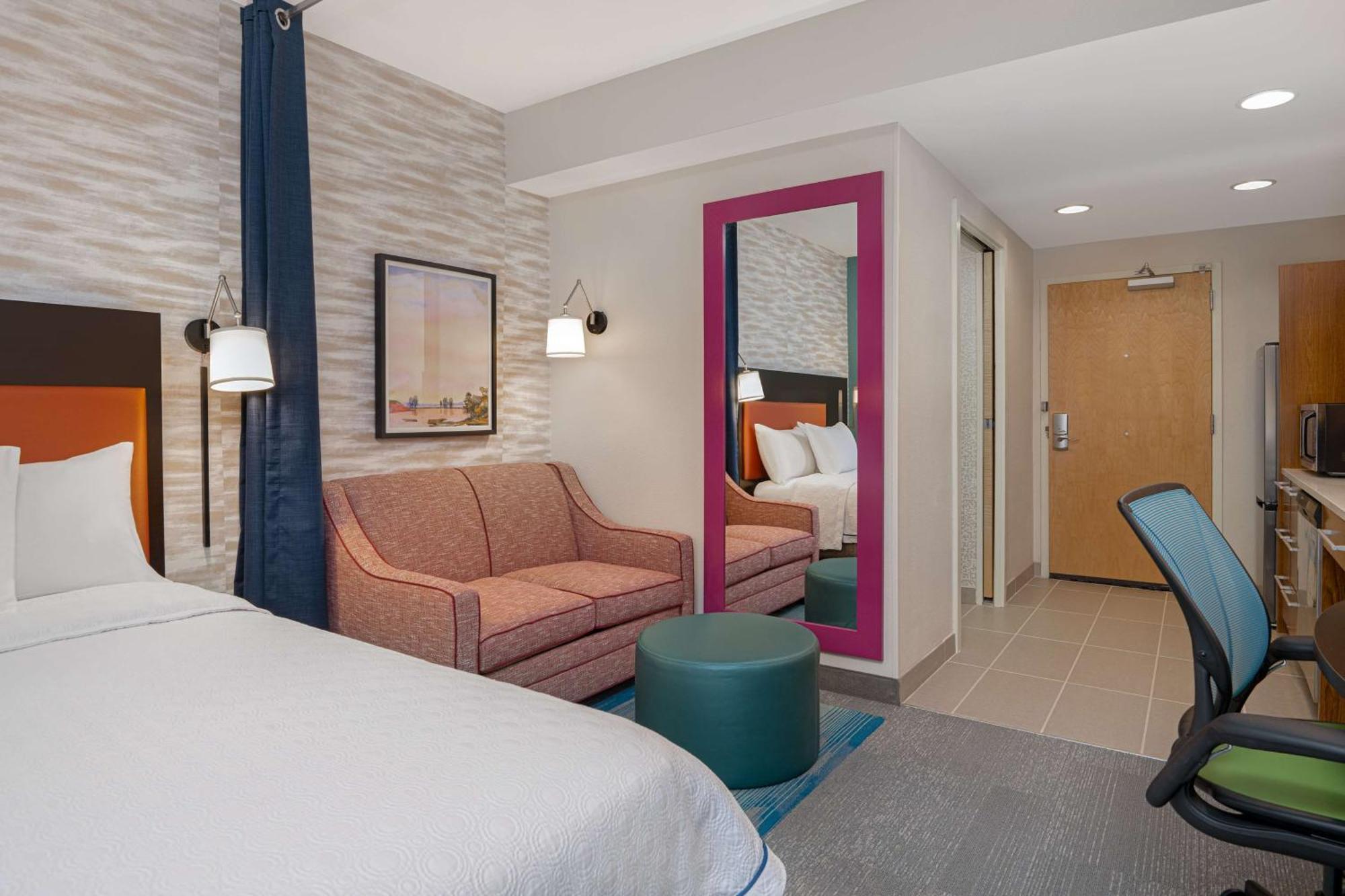 Home2 Suites By Hilton Gainesville Exterior photo