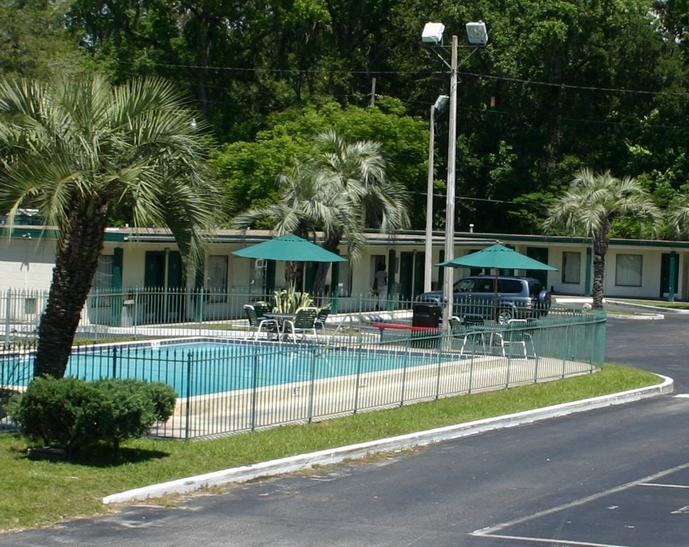 Home2 Suites By Hilton Gainesville Exterior photo