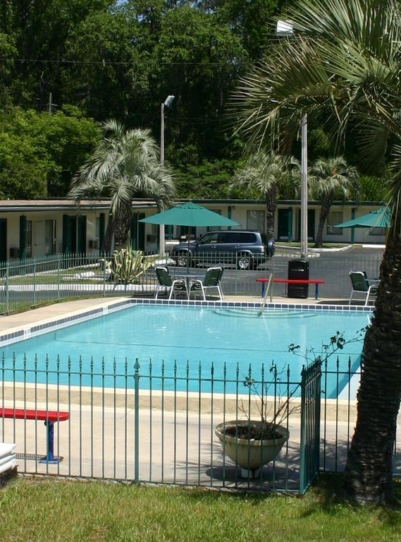 Home2 Suites By Hilton Gainesville Exterior photo